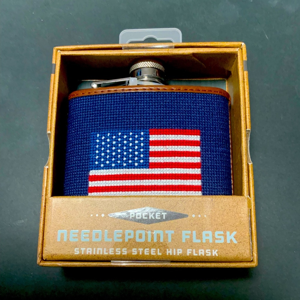 The Kraftsman Co. Needlepoint Pocket Stainless Steel Hip Flask - Brown